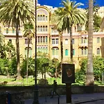 Da Polly A Piazza Amedeo 住宿加早餐酒店 那不勒斯