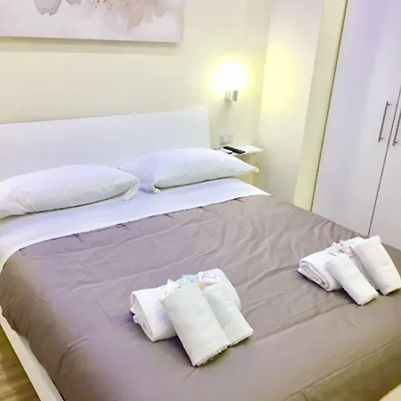 Da Polly A Piazza Amedeo ナポリ