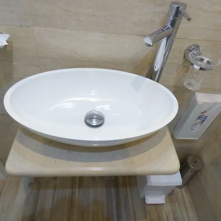 Da Polly A Piazza Amedeo Νάπολη